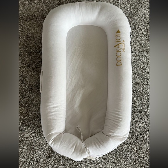 dock a tot Accessories Good Condition Dock A Tot Poshmark